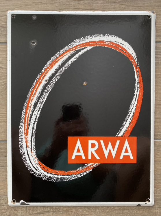 Arwa (Wolle und Strümpfe) Emailschild